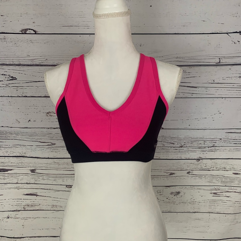 🌵Kenneth Cole Reaction Pink/Black Sports Bra MD